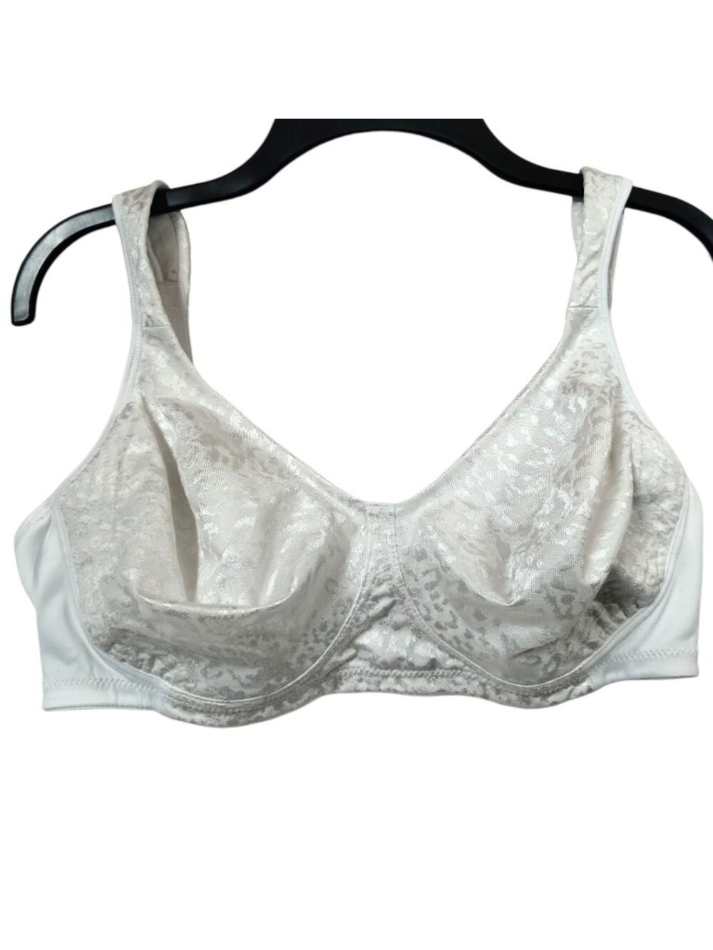 Playtex 4745 40C White Wireless Full Coverage Bra Floral Jacquard Support